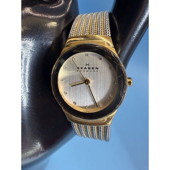 Working Skagen Women\'s Diamond Gold Tone Steel Mesh Bracelet Watch New Battery main image 5